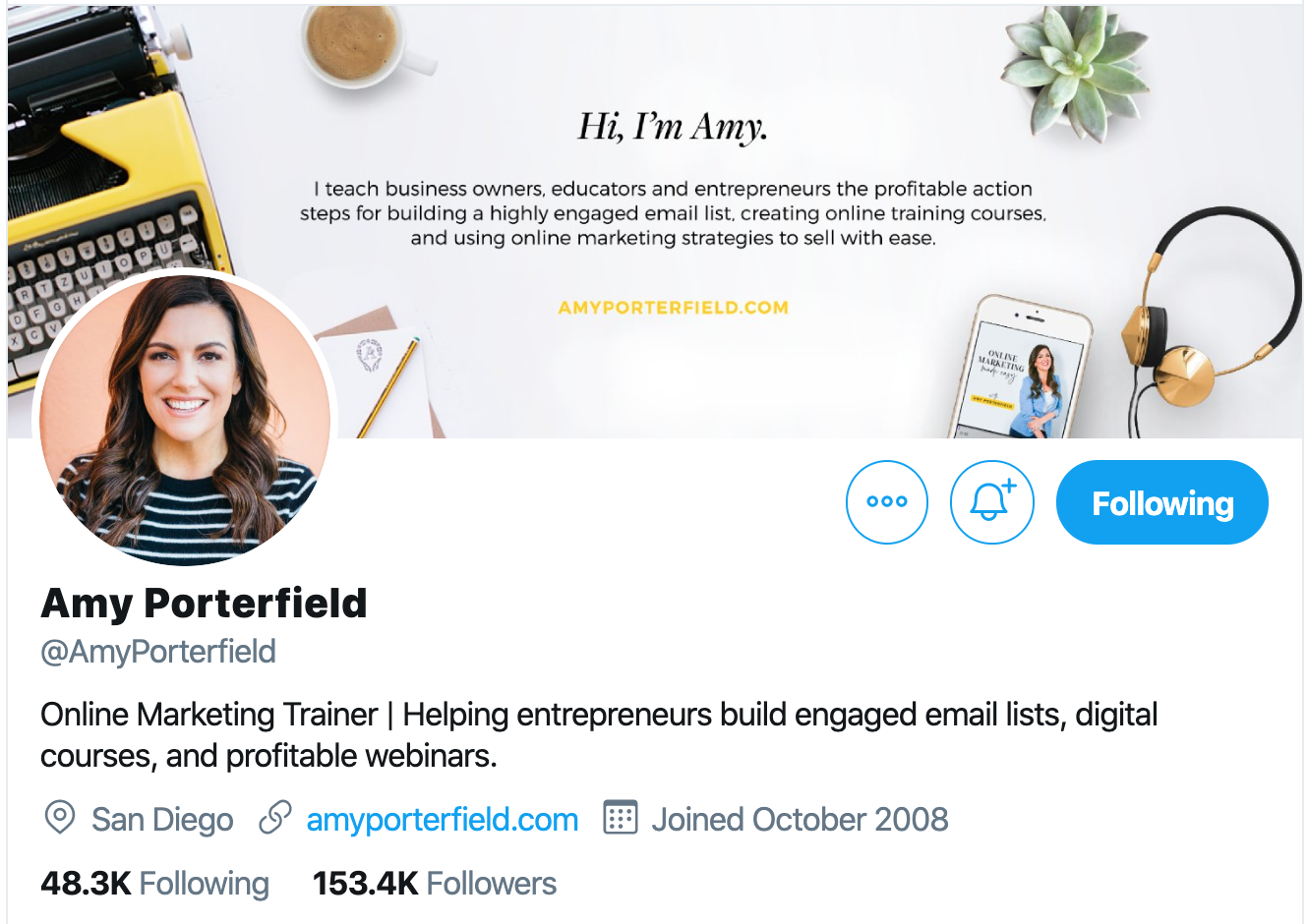 Amy Porterfield. Social media expert to follow on twitter