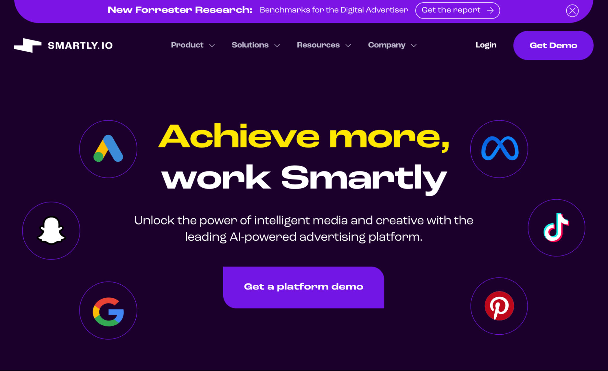 Screenshot of the smartly.io homepage